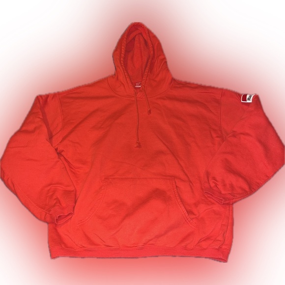 Vintage MARLBORO Hoodie Red Country Store XL - Picture 1 of 6
